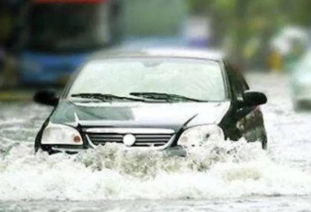 保定消防工程公司：車輛被困水中，如何自救？